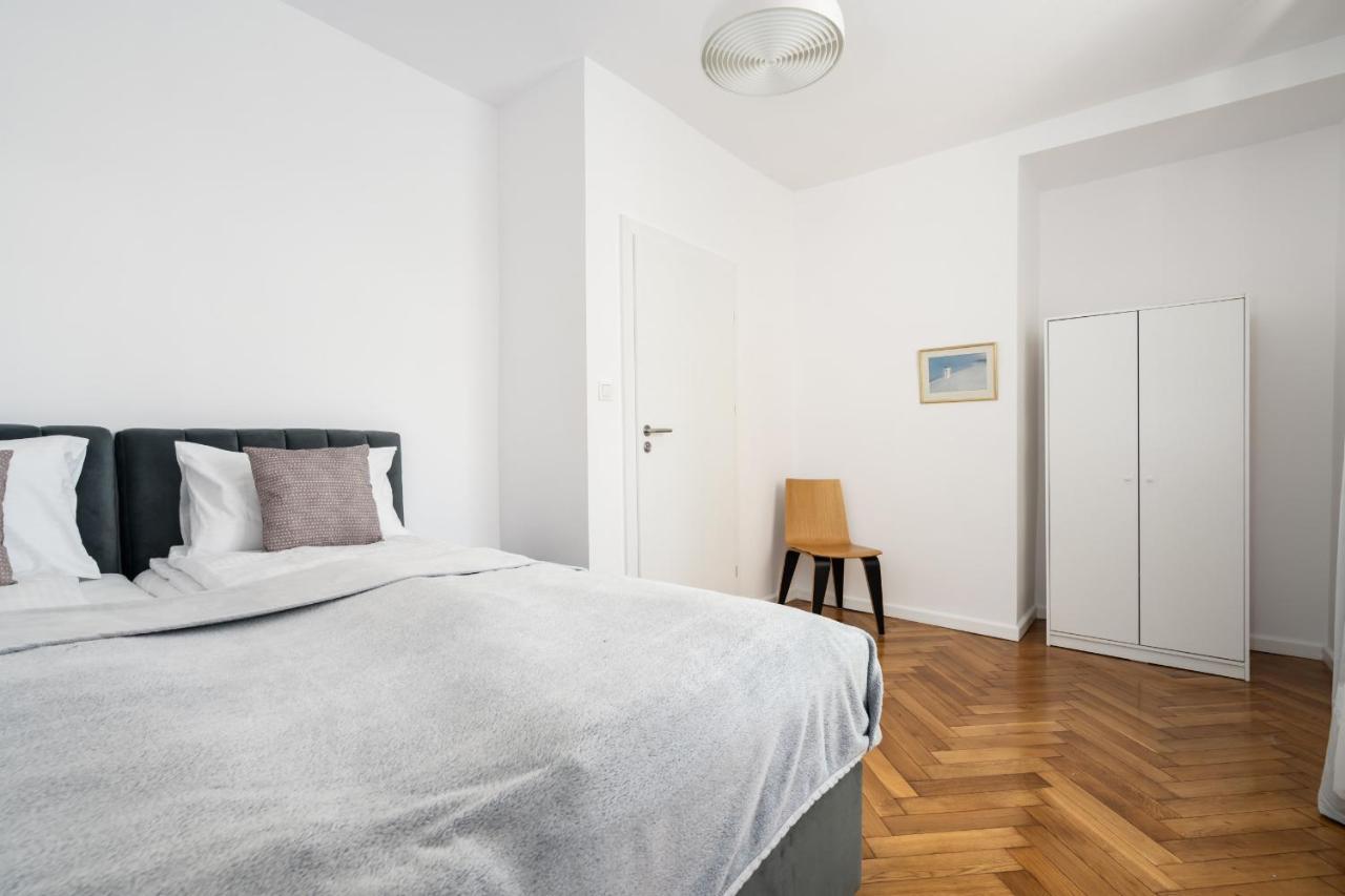 פוזנן Rycerska Apartments With Parking By Noclegi Renters מראה חיצוני תמונה